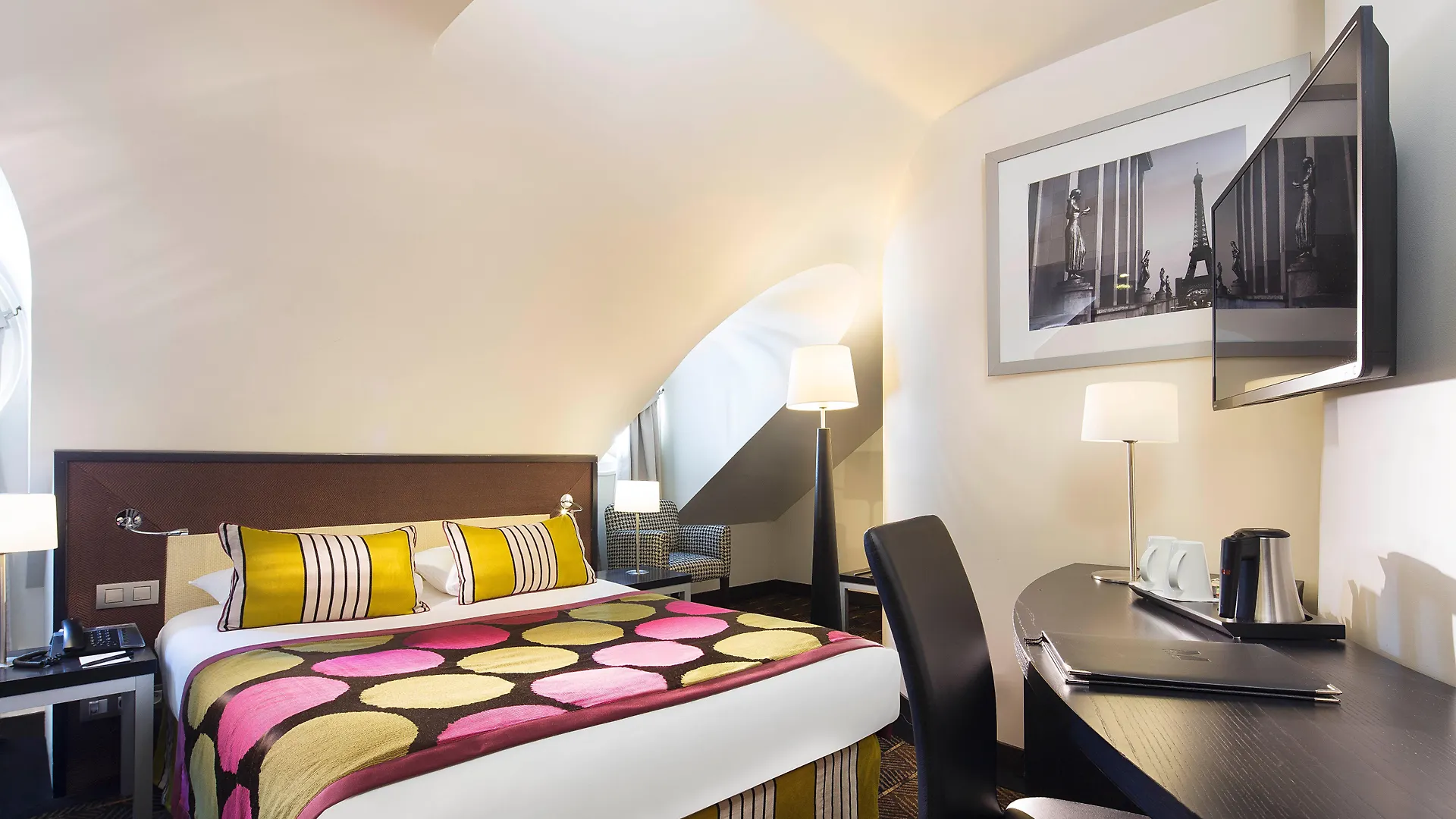 Le M Hotel Paris